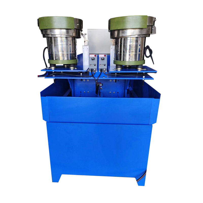 Mașină semi-automatică de tăiat nuci de fier